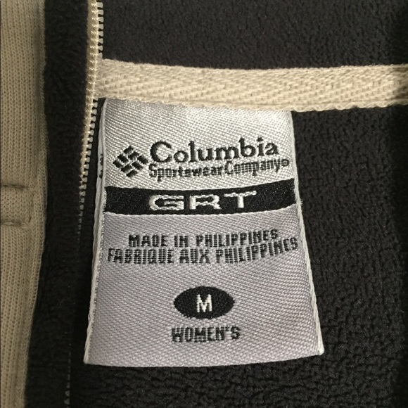 Columbia 1/4 zip sweatshirt - Picture 2 of 2
